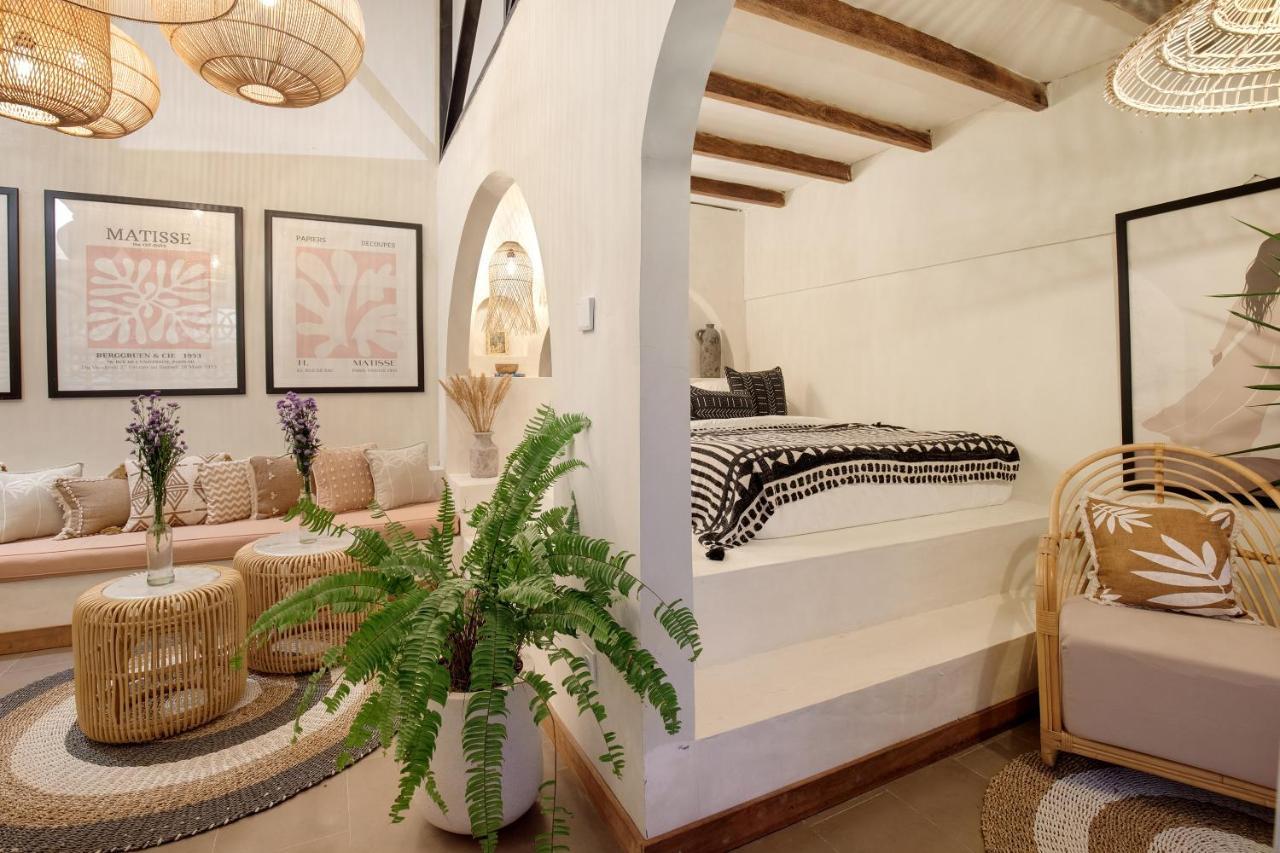 Seminyak Beach Bungalow Studio Villa 1 With Private Pool Sbb1 Buitenkant foto